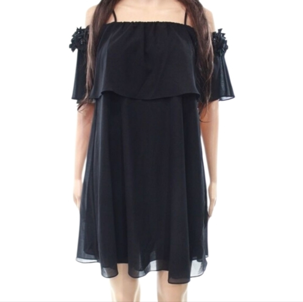 Badgley Mischka Off Shoulder Ruffle Sleeve,‎ Party Cocktail, Little Black Dress